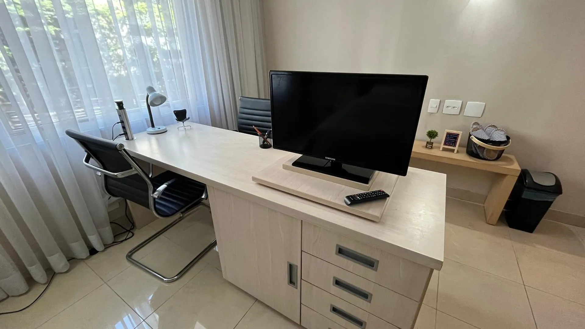 Flatscape 102 - Suite Aconchegante - Berrini San Paolo 0*,