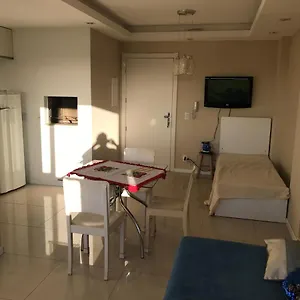 Apartamento P/ 8 Com Garagem Churasqueira E Piscina Apartamento Porto Alegre